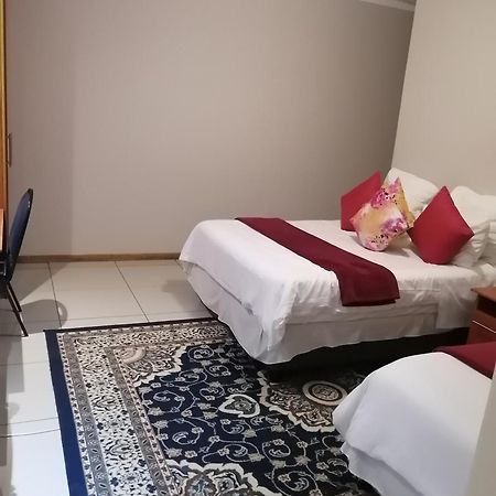 Royal Lodge Witbank Luaran gambar